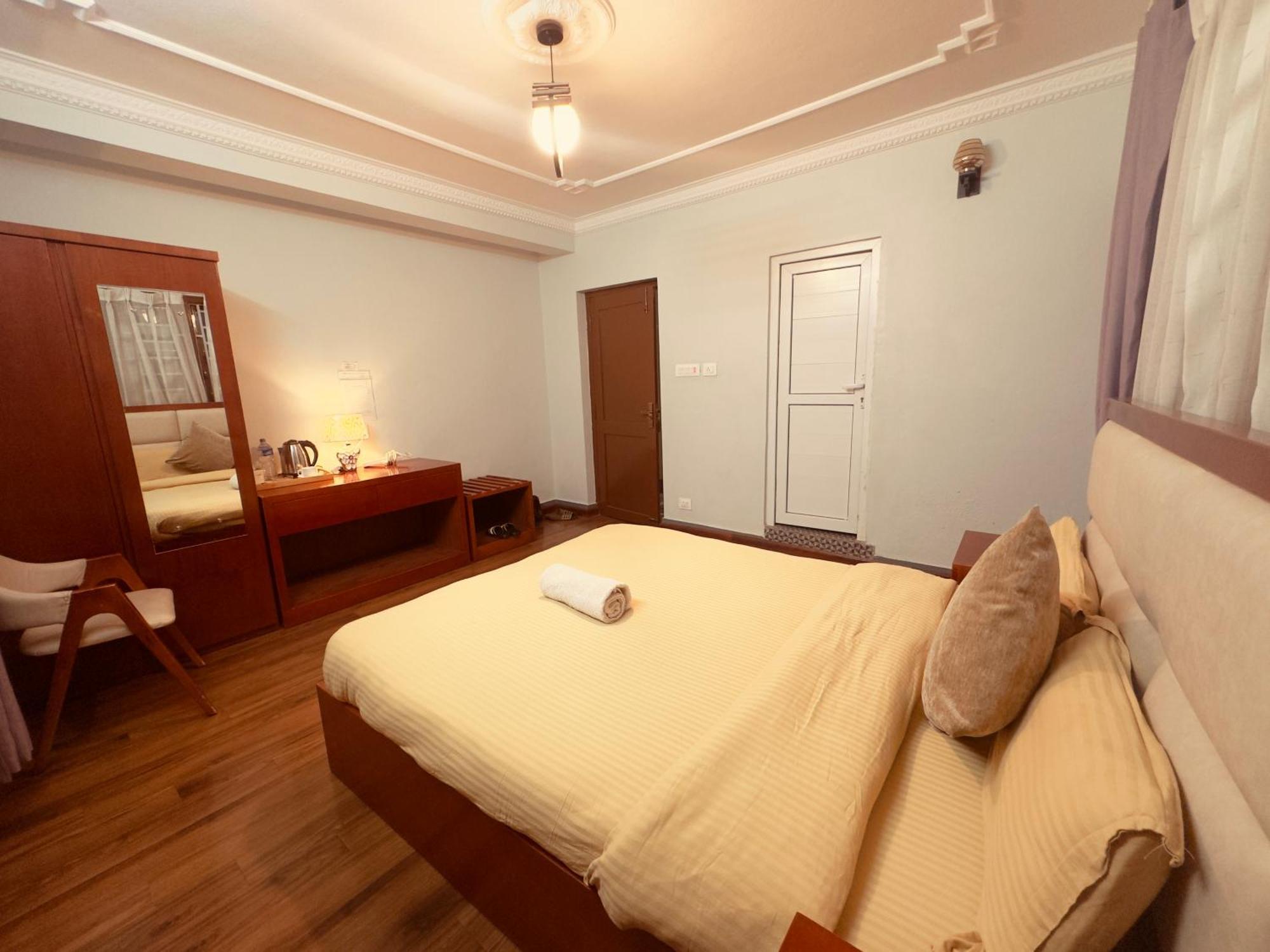 Norbu Hotel Kathmandu Exteriör bild